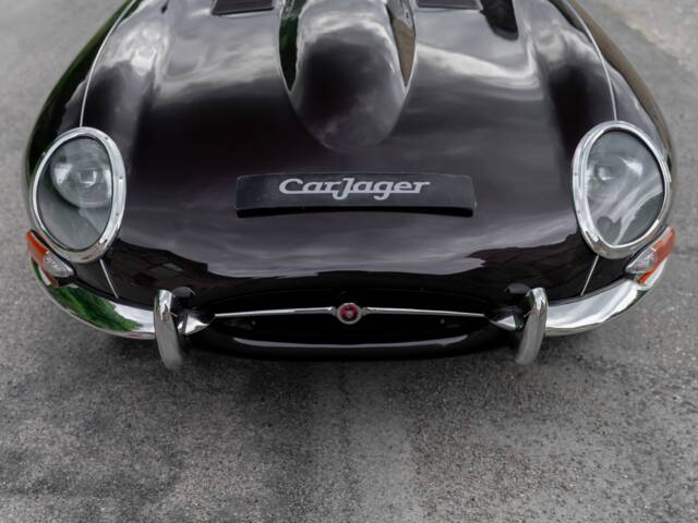 Jaguar E-Type 4.2