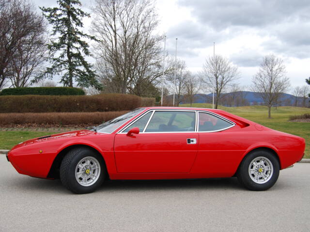 Ferrari Dino 308 GT4