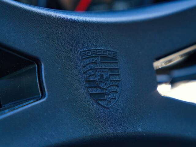 Porsche 911 2.4 T