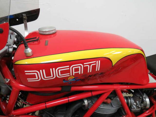 Ducati 600 TT2