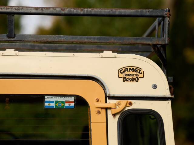 Land Rover 110