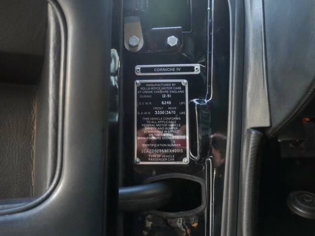 Rolls-Royce Corniche IV