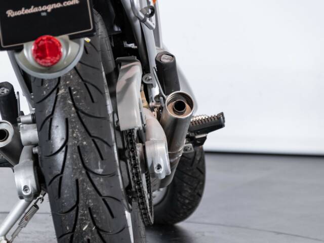 Aprilia Motò 650
