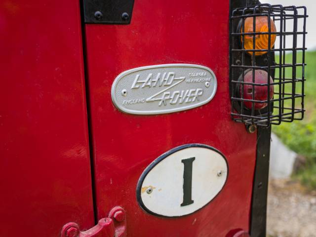 Land Rover 88