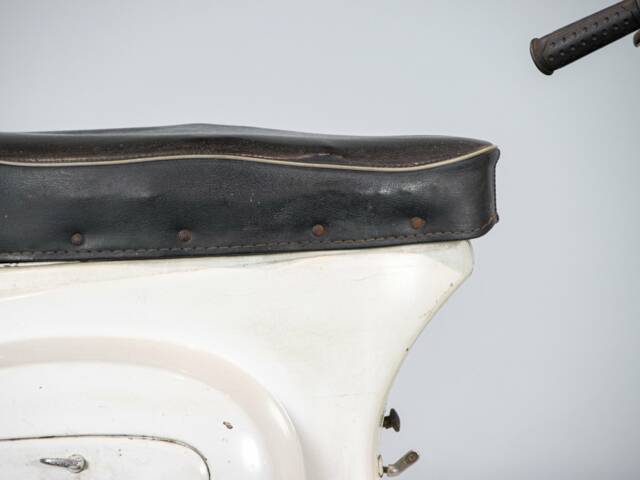 Piaggio Vespa 50 L