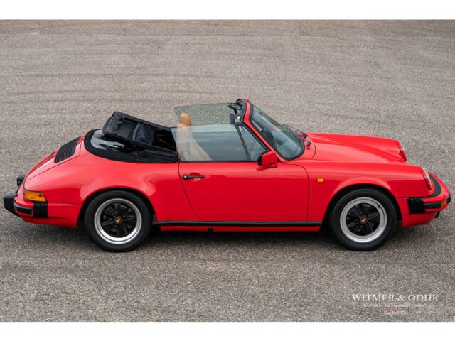 Porsche 911 Carrera 3.2