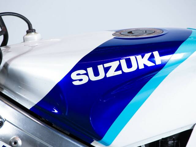Suzuki RGV 250 Gamma