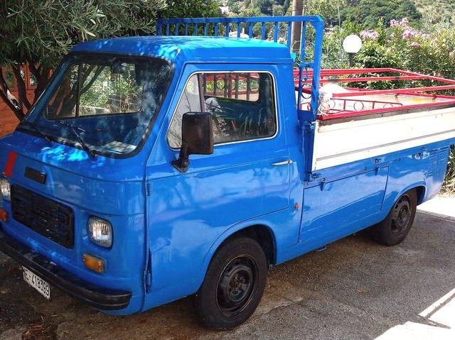 Image 1/9 of FIAT 900 T/E (1986)