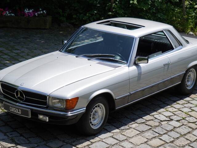 Image 1/29 of Mercedes-Benz 500 SLC (1980)