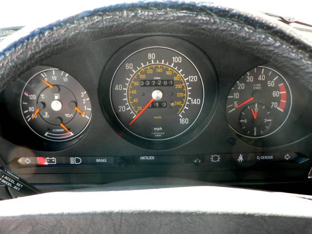 Mercedes-Benz 380 SL