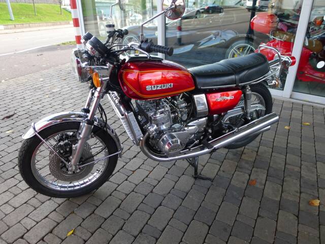 Suzuki GT 750 A