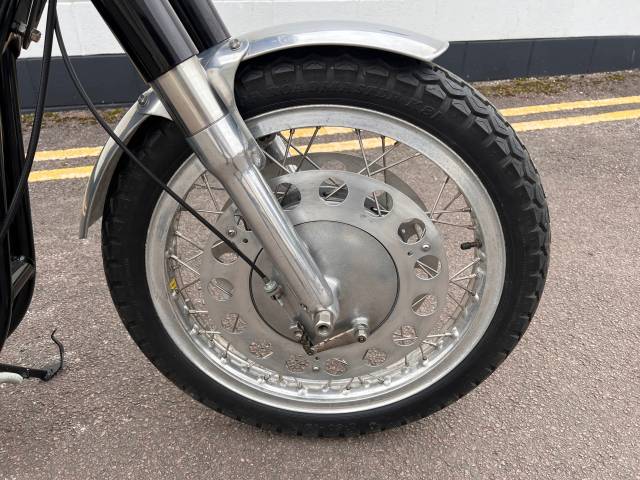 Triton 650