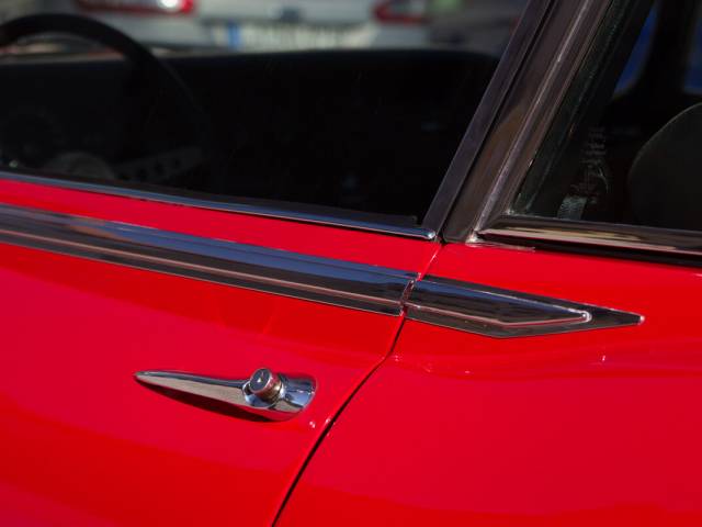 Jaguar E-Type V12 (2+2)
