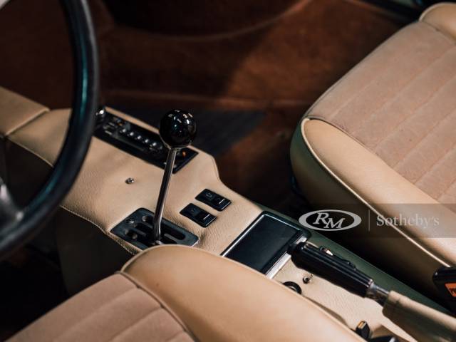 Ferrari Dino 308 GT4