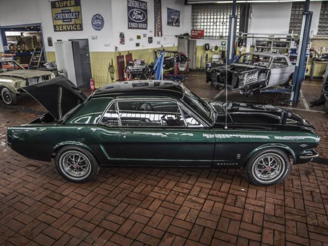 Ford Mustang 289