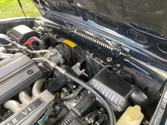 Jaguar XJ12 6.0