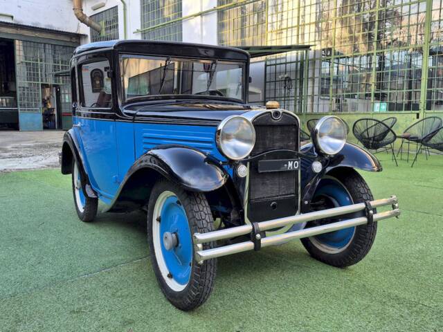 Austin 7 Saloon