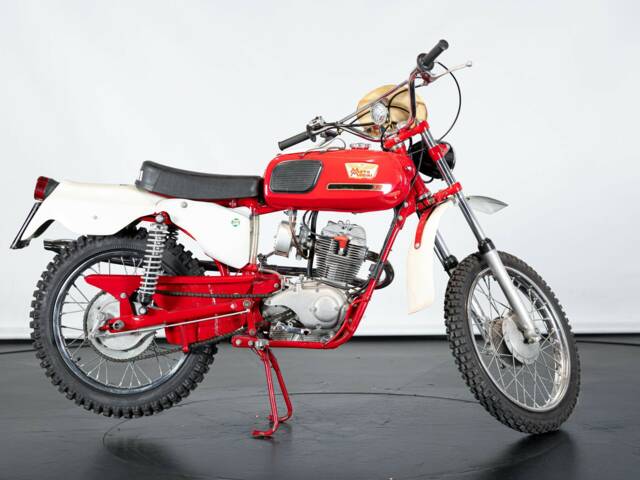 Moto Morini Corsaro 125