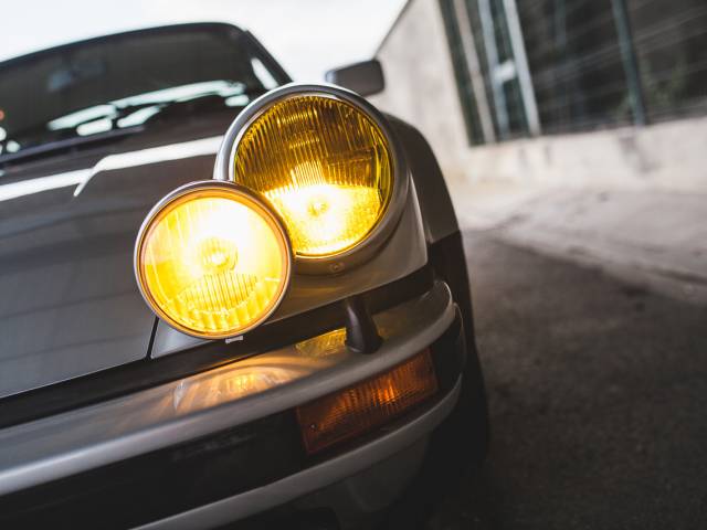 Porsche 911 Turbo 3.3