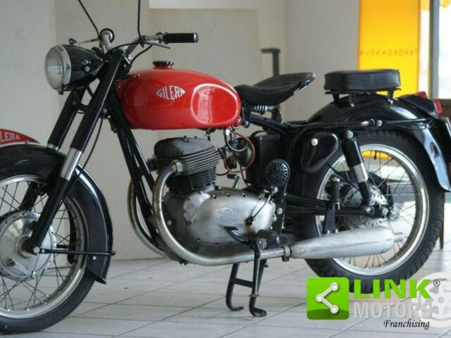 Gilera B 300