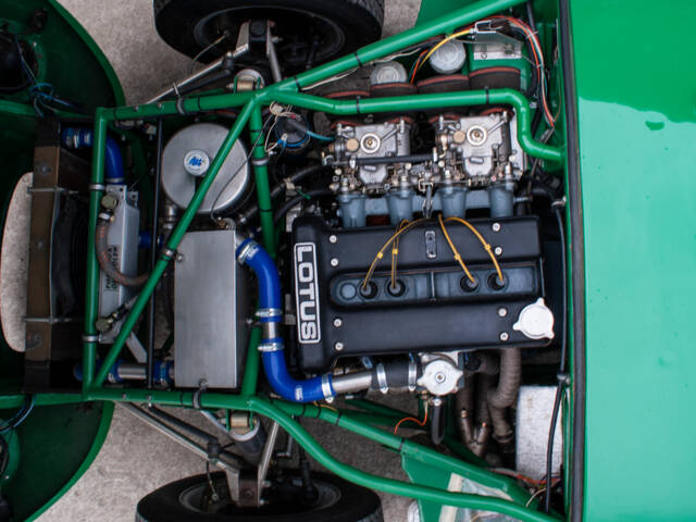 Ginetta G 4
