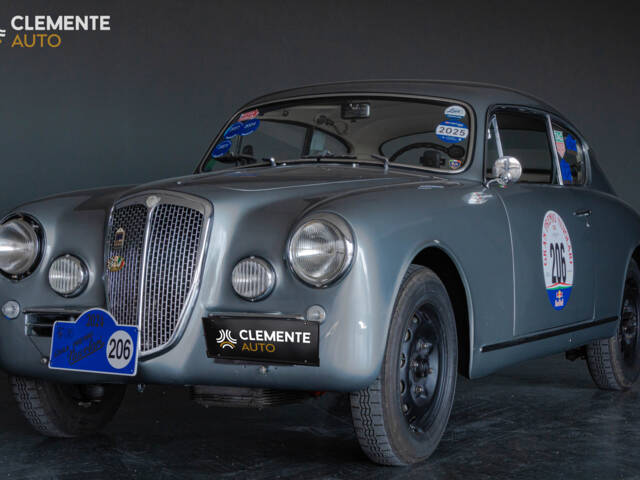 Image 1/8 de Lancia Aurelia B20 GT 2500 (1957)