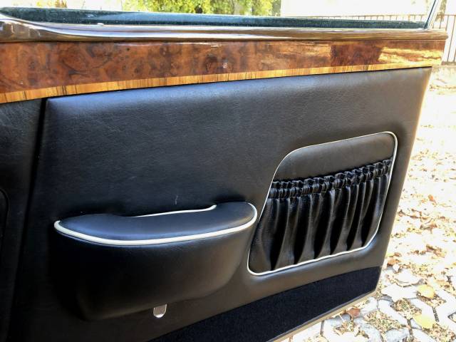 Rolls-Royce Corniche I