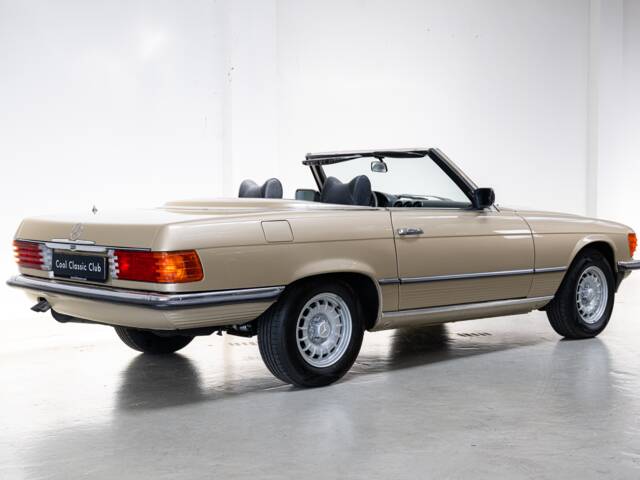 Mercedes-Benz 350 SL