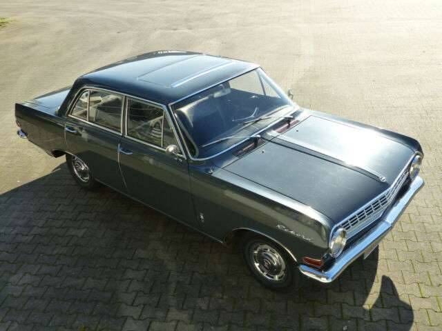 Image 1/15 of Opel Rekord 1700S (1964)