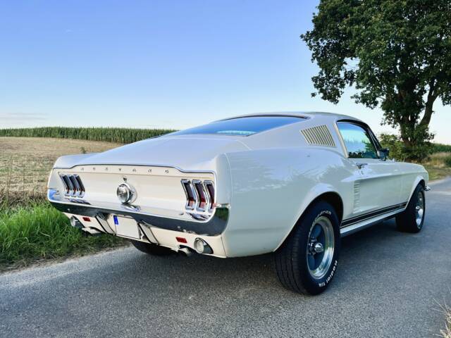 Ford Mustang 289