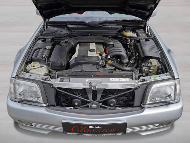 Mercedes-Benz SL 320