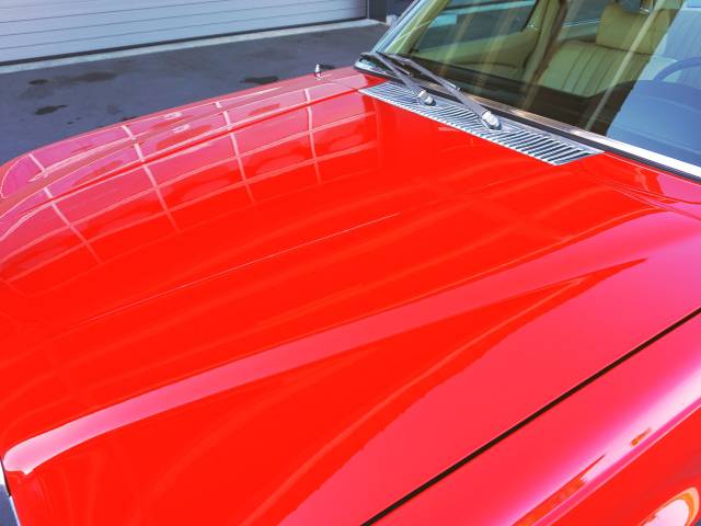 Mercedes-Benz 280 SE
