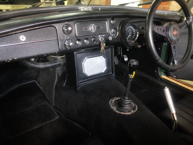 MG MGC