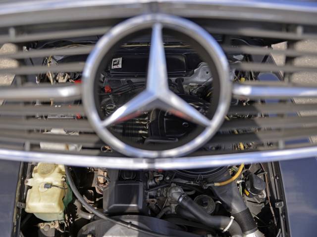 Mercedes-Benz 300 SL