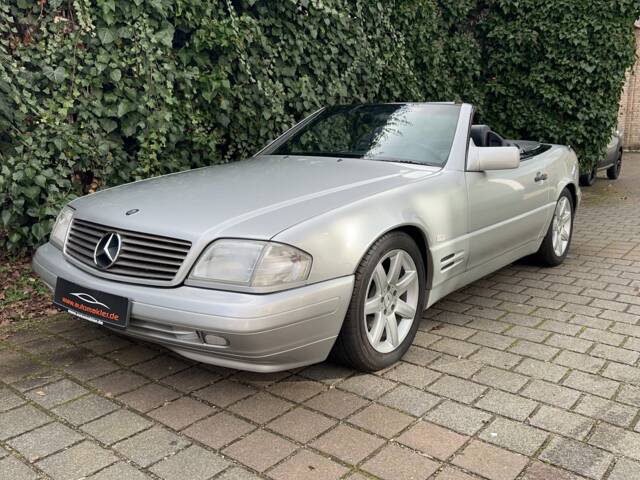 Bild 1/32 von Mercedes-Benz SL 280 (1996)