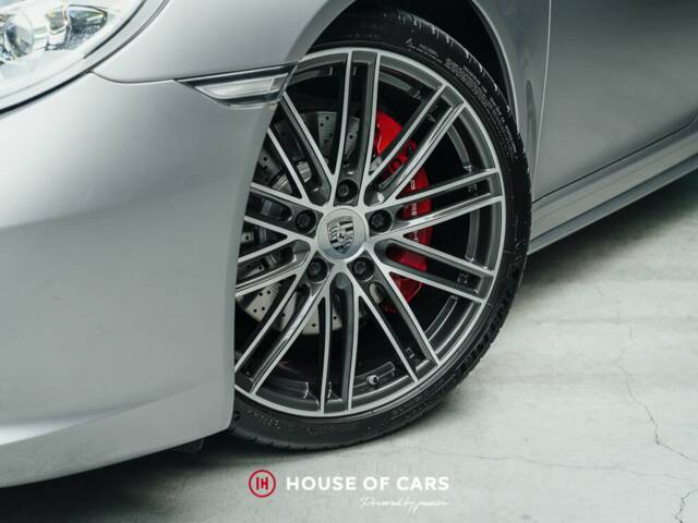 Porsche 911 Carrera 4S
