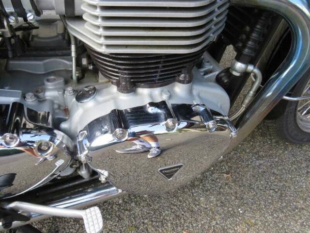 Triumph Bonneville T100