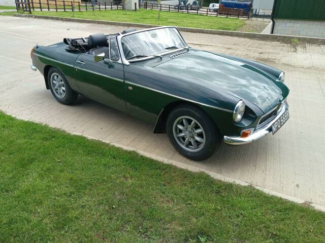 Image 1/21 de MG MGB (1977)