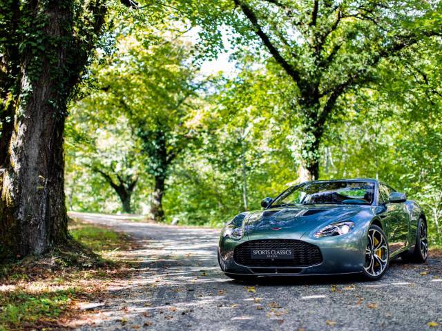 Aston Martin V12 Zagato