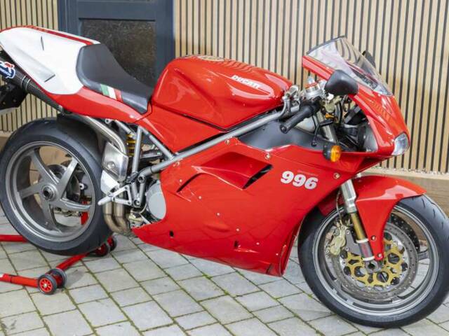 Ducati 996