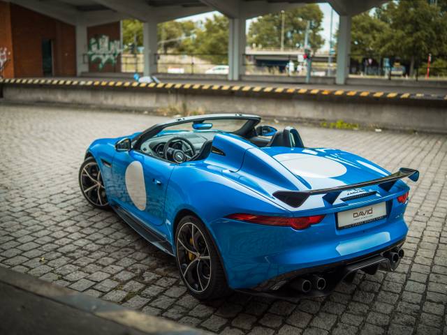 Jaguar F-Type Project 7