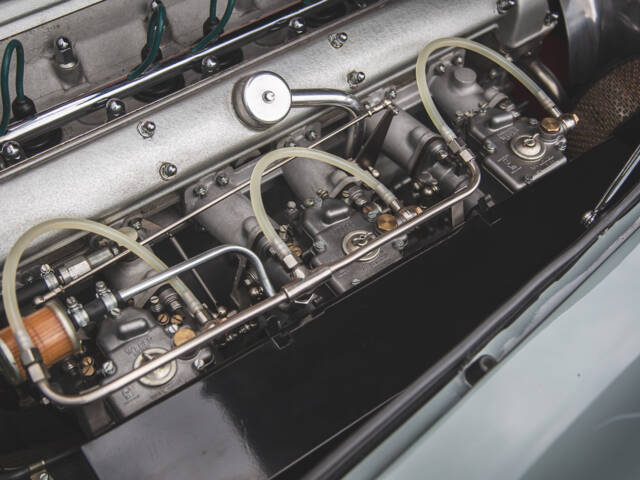 Aston Martin DB 5