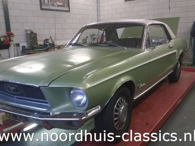 Image 1/15 of Ford Mustang 200 (1968)