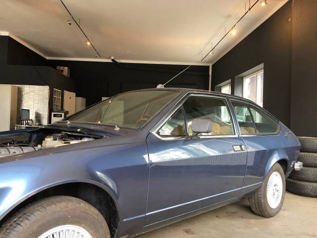 Alfa Romeo Alfetta GTV 2.0
