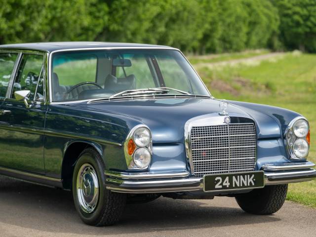 Mercedes-Benz 300 Classic Cars for Sale - Classic Trader