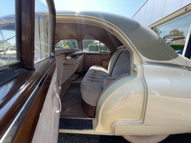 Packard Deluxe Eight Club Sedan