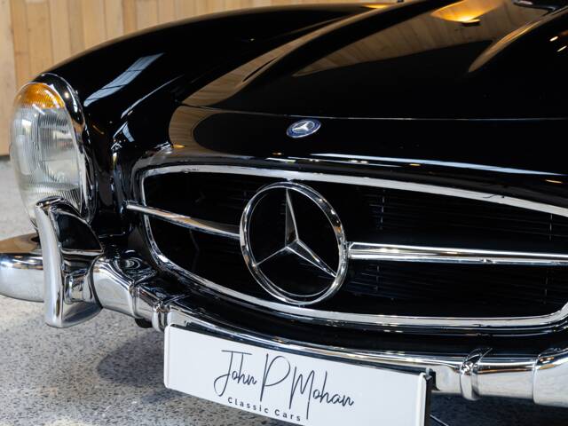 Mercedes-Benz 300 SL Roadster