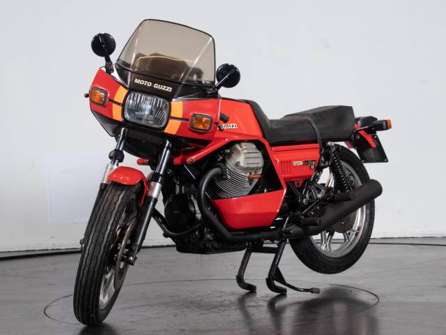 vehicle_ad_standard_image_054f1a3de93ef833624812ad422c50f2.jpg