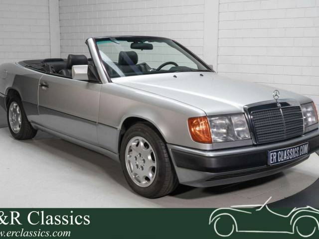 Image 1/19 of Mercedes-Benz 300 CE-24 (1992)