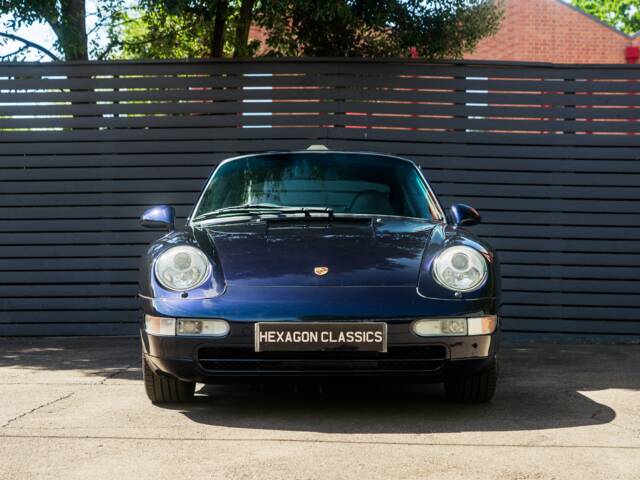 Porsche 911 Carrera 4